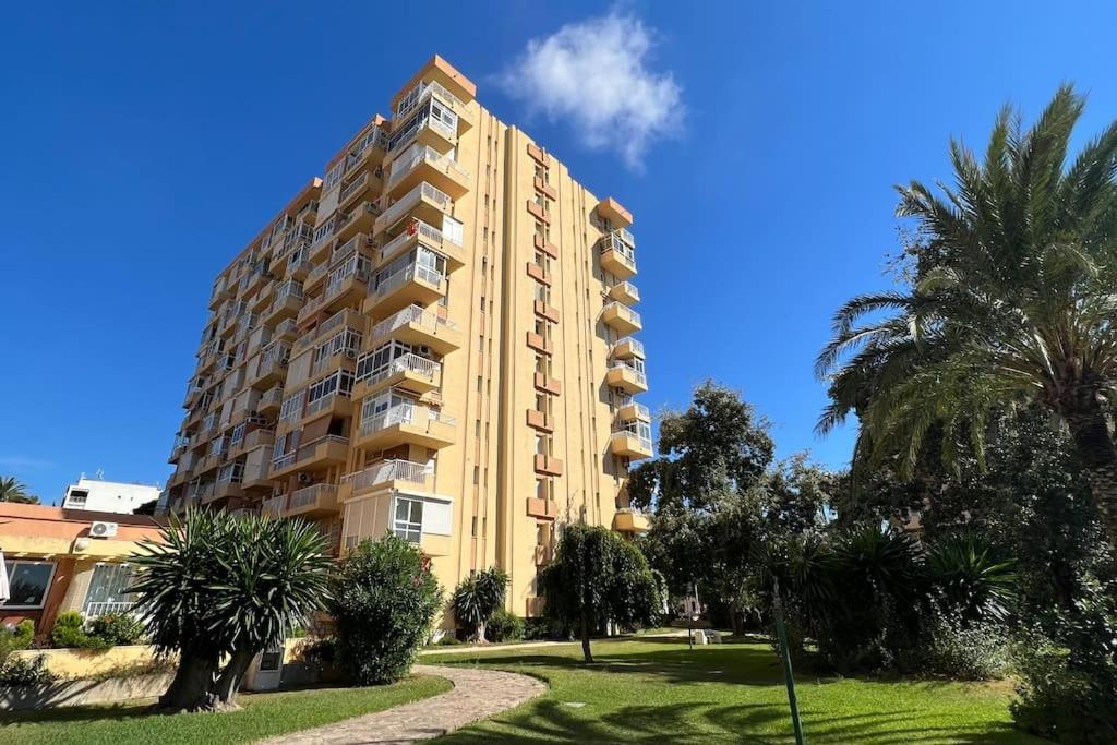 Estudio Aguila Con Vistas Al Mar เบนัลมาเดนา ภายนอก รูปภาพ